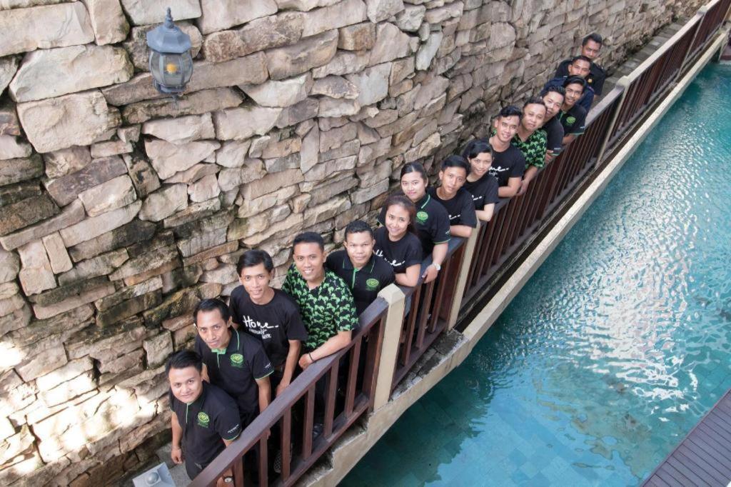 Hadi Poetra Hotel Kuta Lombok Eksteriør billede